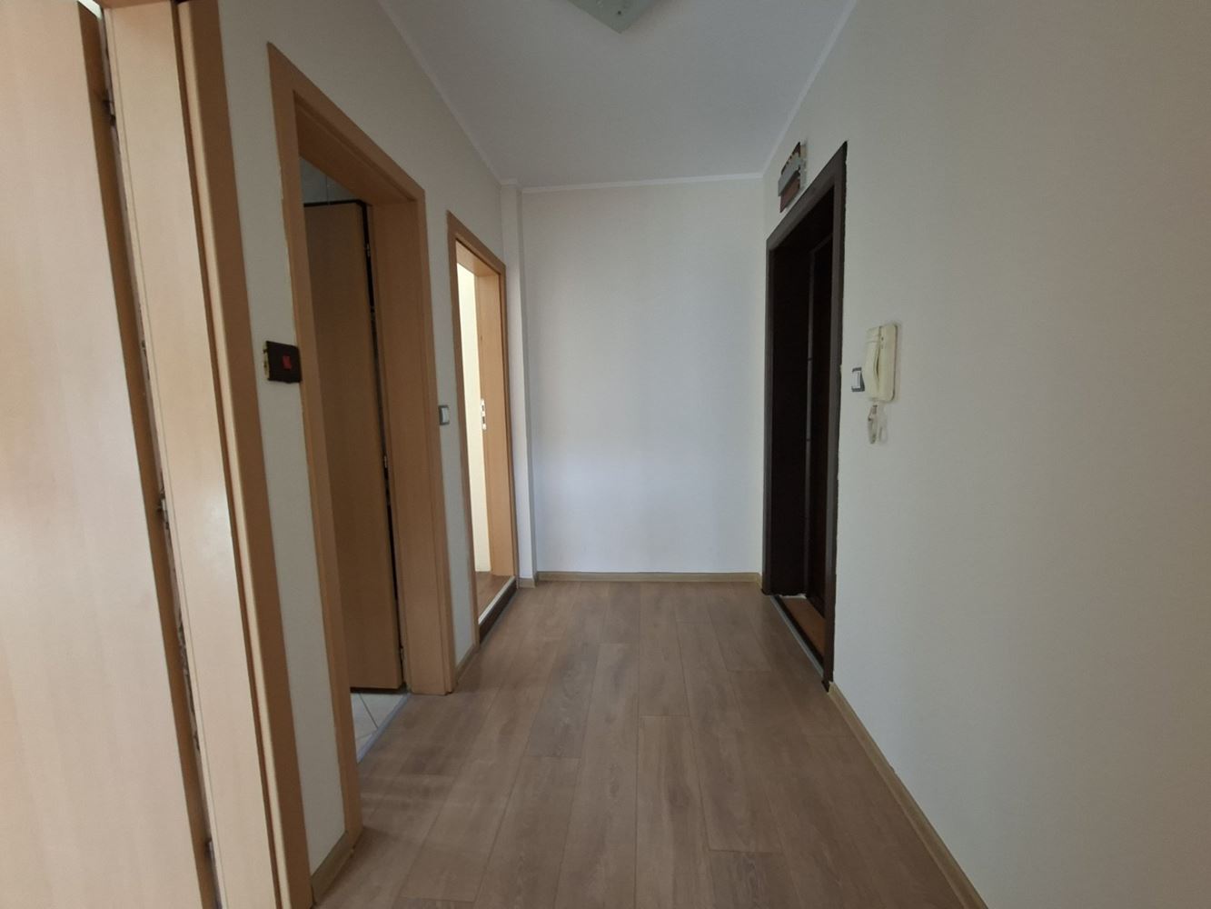 3-стаен , Спортна зала, Варна