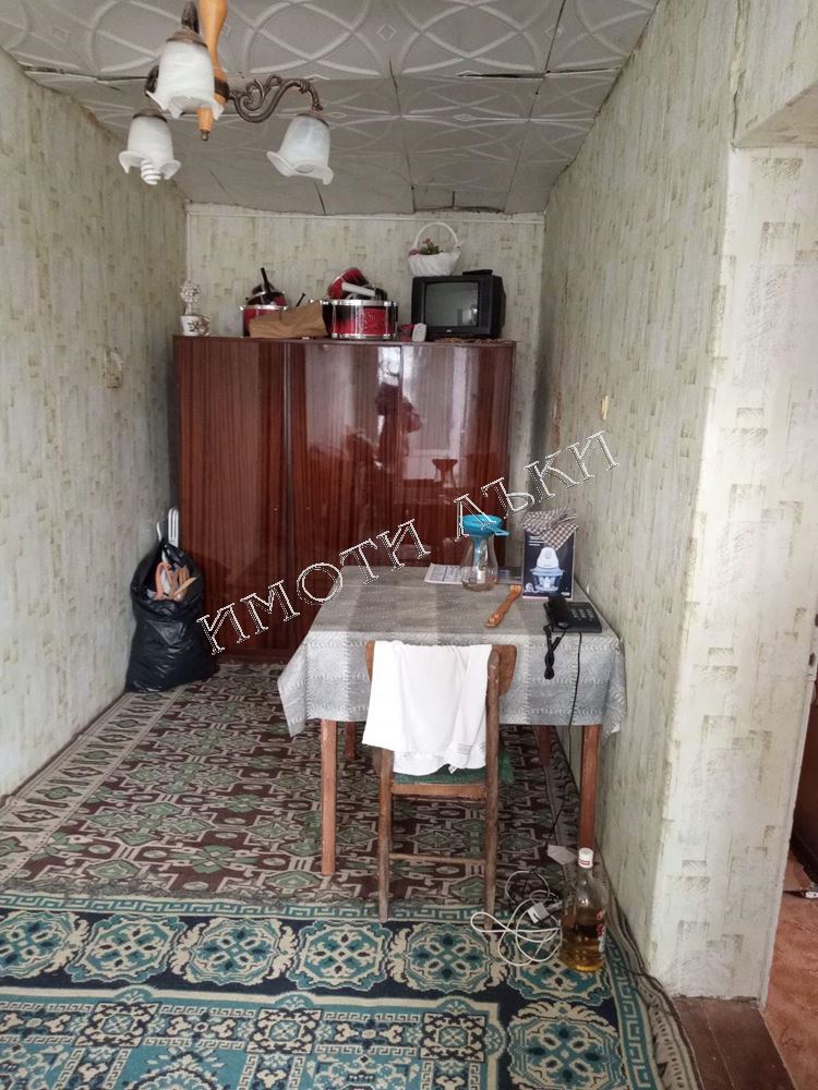 Къща , гр.Девня, Варна обл.