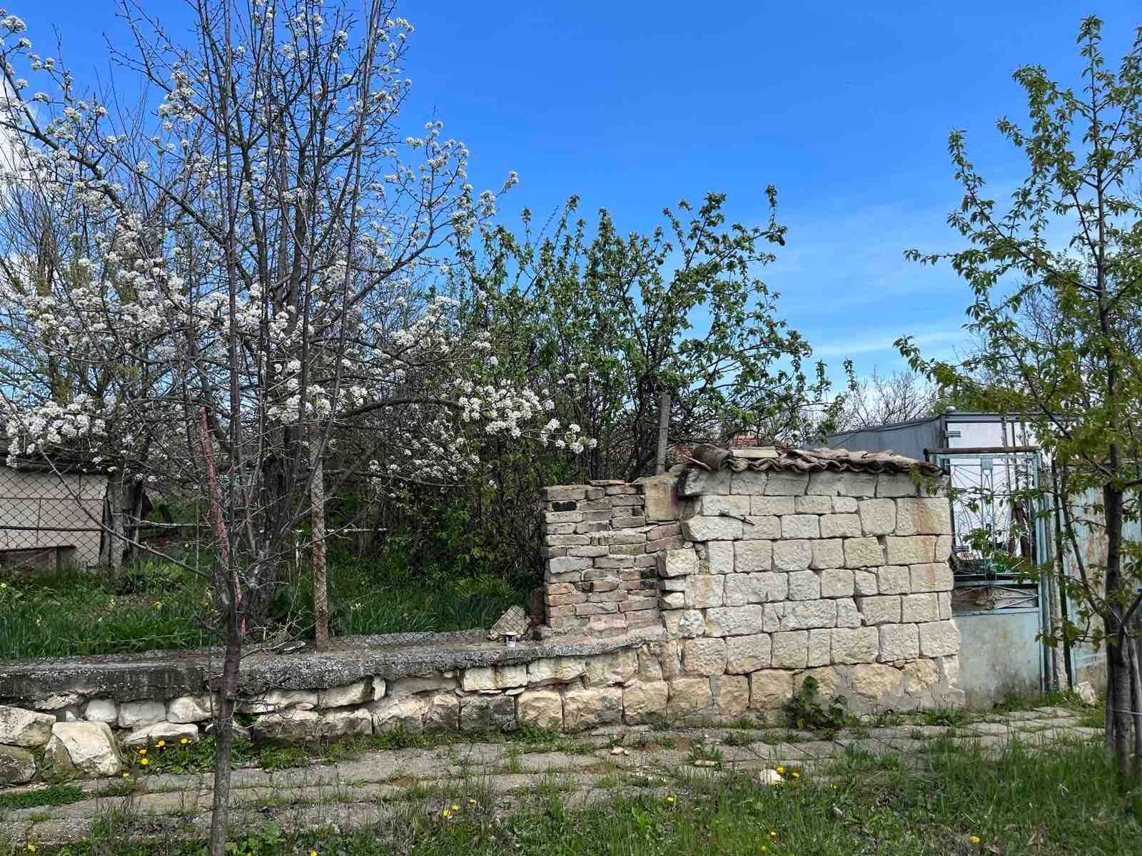 Къща , с.Невша, Варна обл.