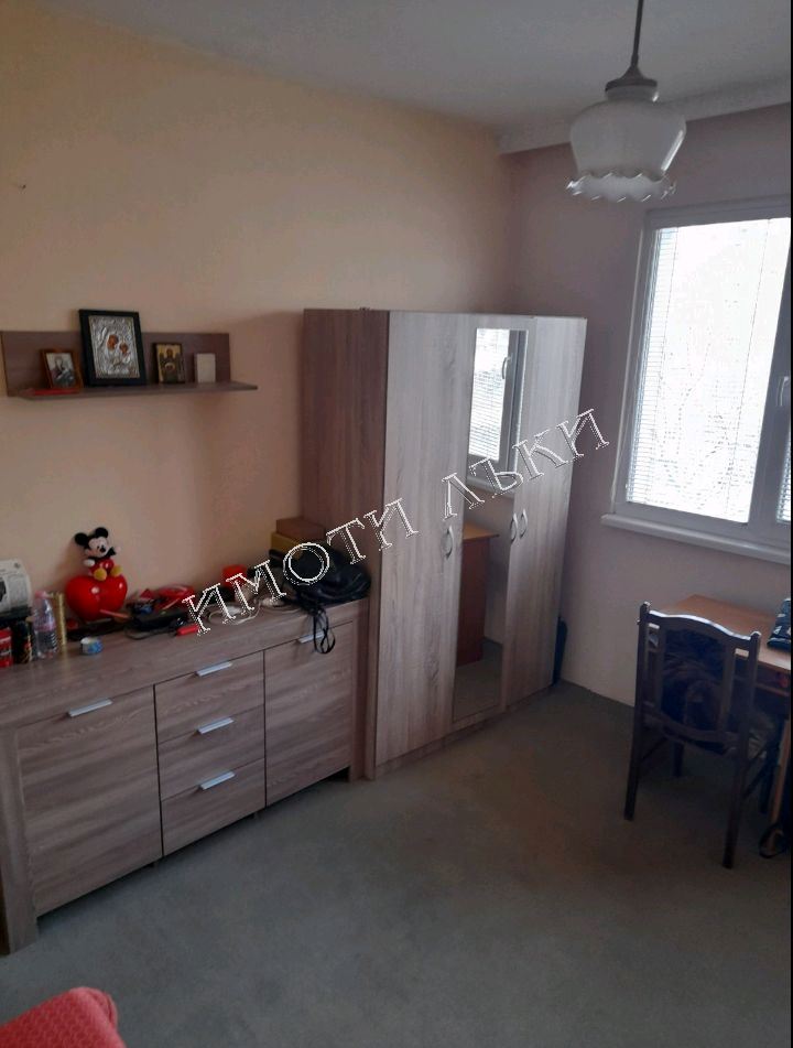 3-стаен , Христо Ботев, Варна