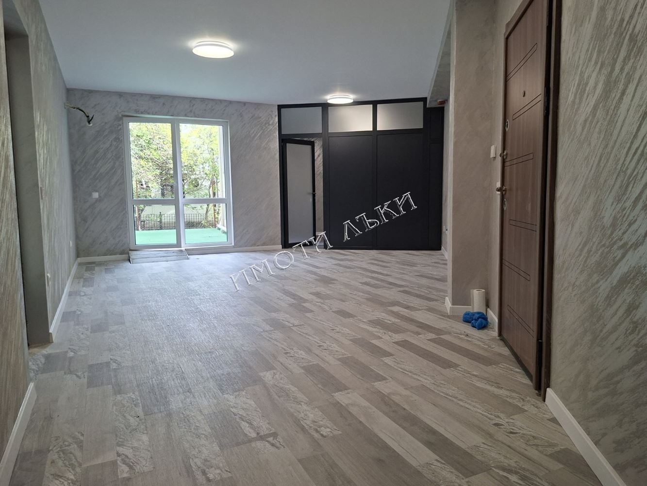 Варна 3-стаен 