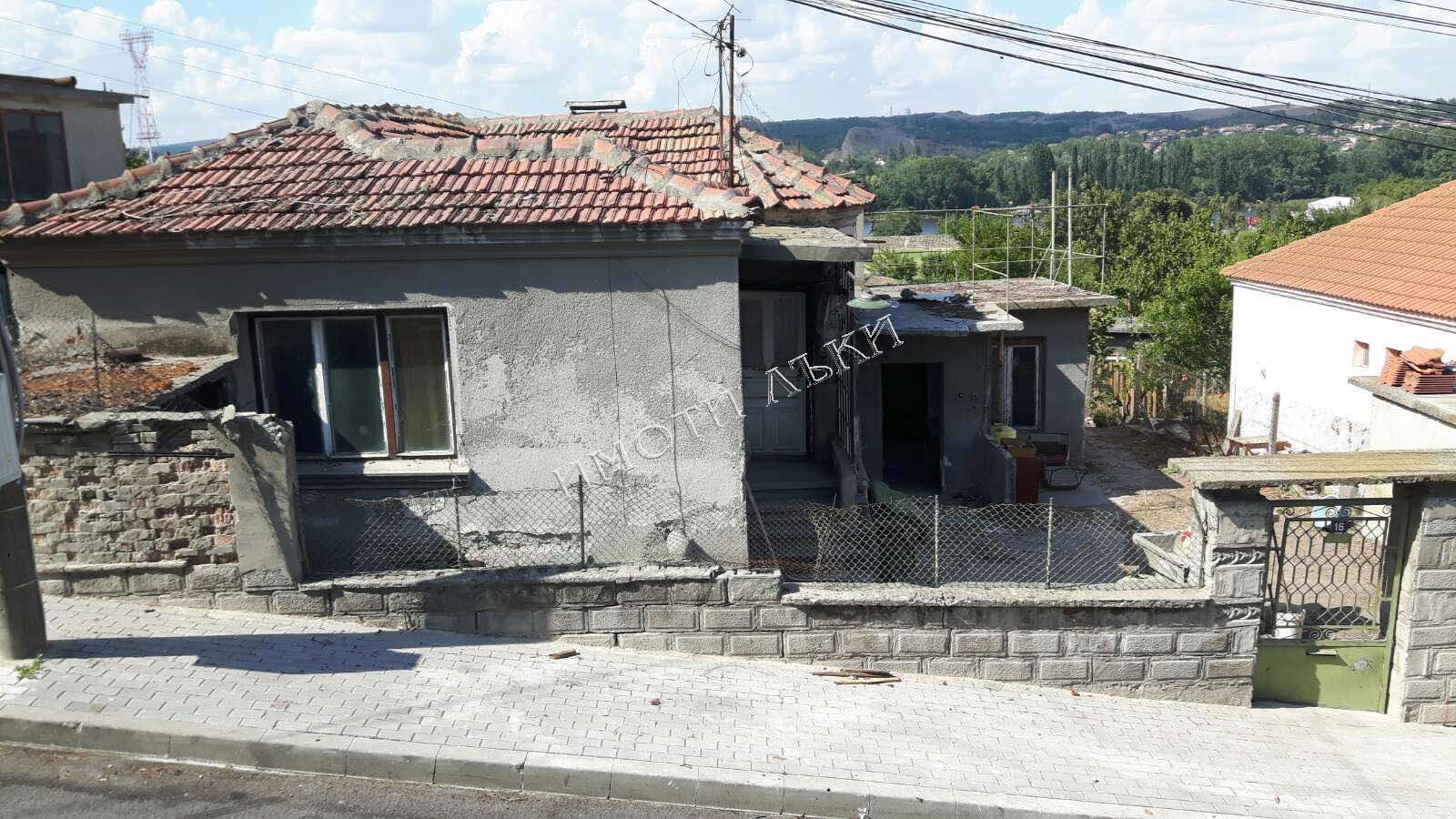 гр.Белослав Варна обл. Къща 